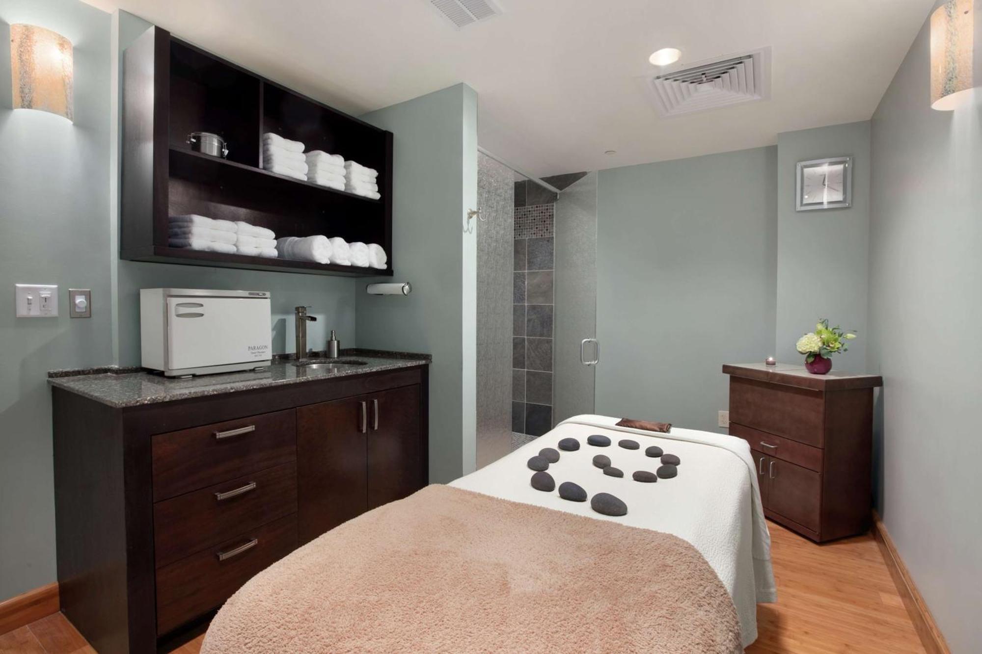 Hilton Asheville Biltmore Park Extérieur photo