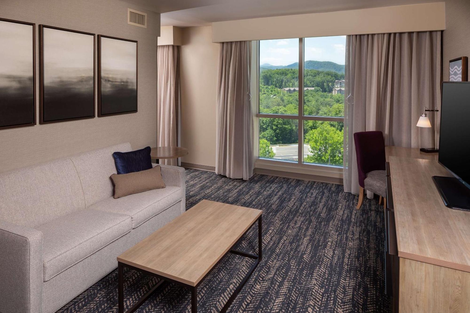 Hilton Asheville Biltmore Park Extérieur photo